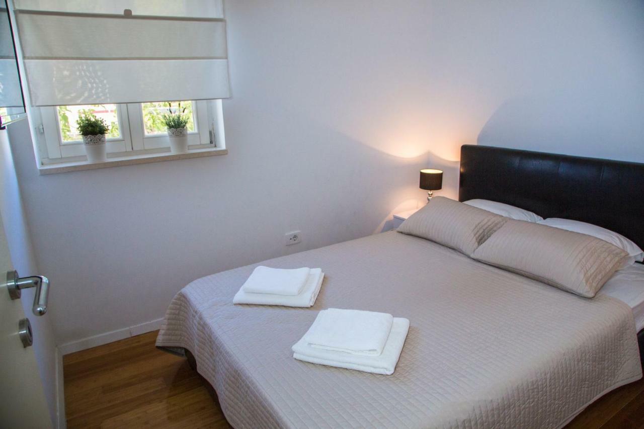 Apartments Victoria دوبروفينك المظهر الخارجي الصورة
