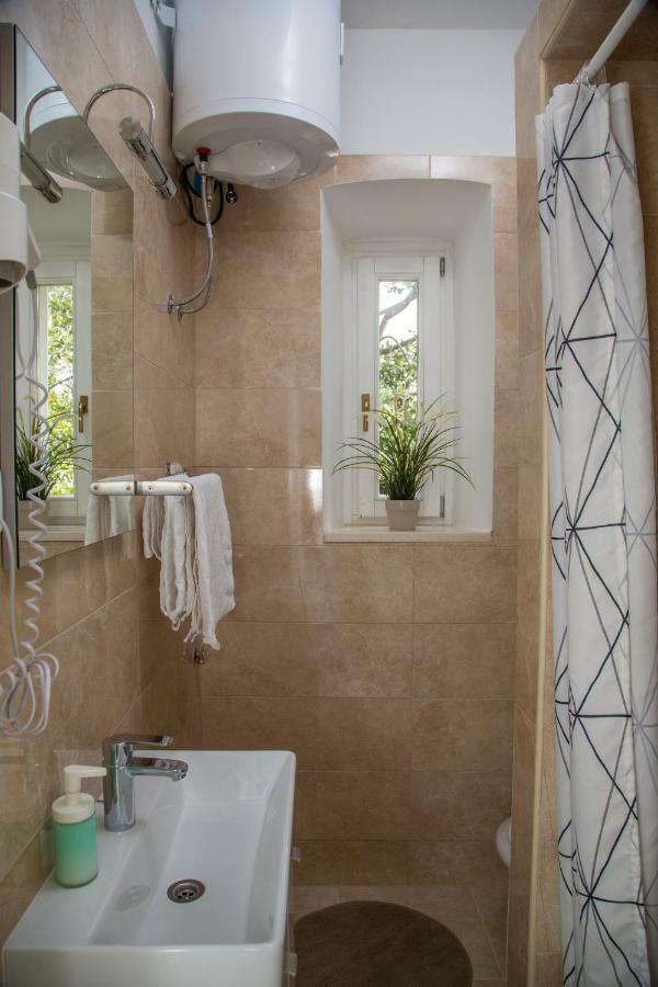 Apartments Victoria دوبروفينك المظهر الخارجي الصورة